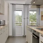Apartament Dondras *